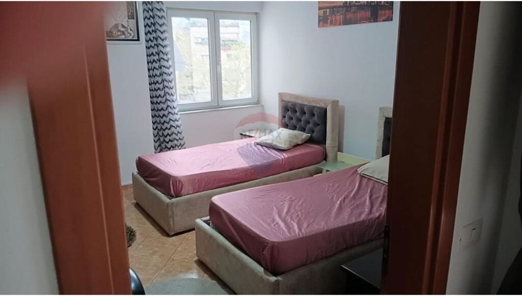 Apartament - Për Qira - Zogu I Zi, Tiranë