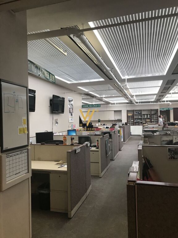 JEPET ZYRE 750 M2 ME QERA NE ASTIR 7.500 EURO