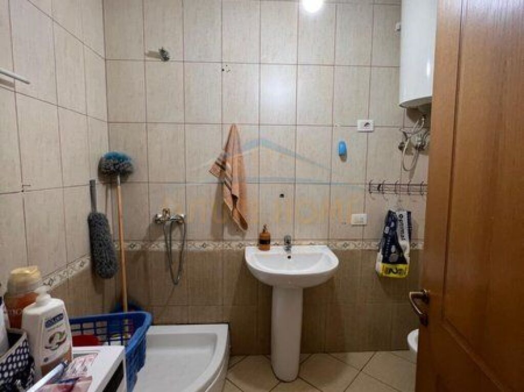 For sale, Apartment 2+1+2+Parking Space, New Ring, Tirana