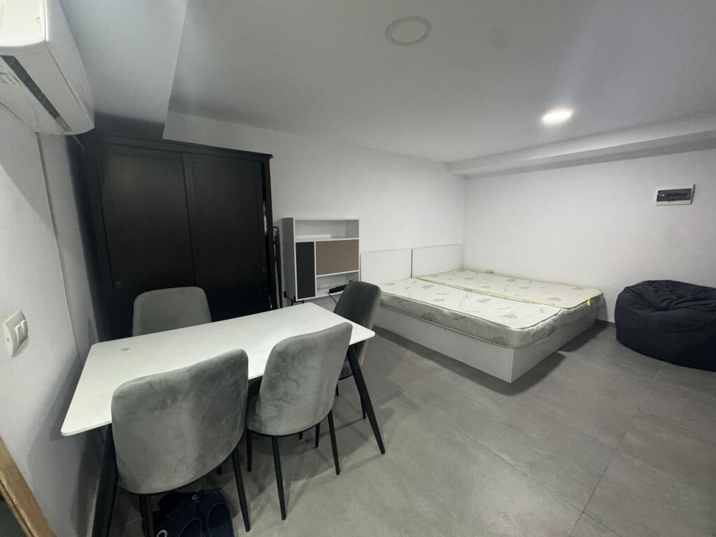 Shitet apartament garsoniere kati zero tek Kapiten Mir Zoti‼️