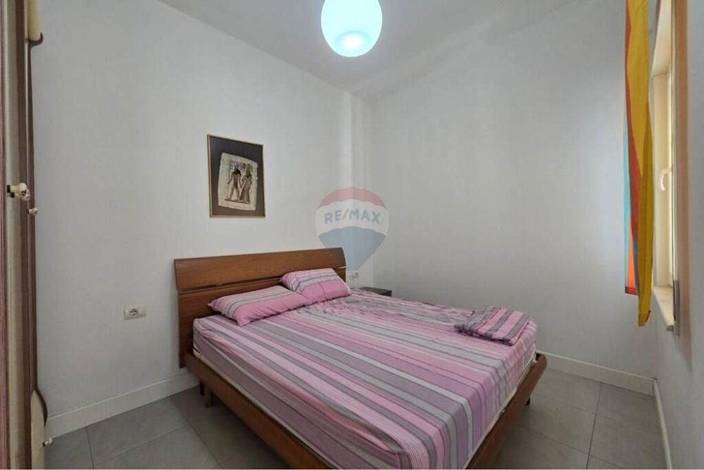 Apartament 1+1 per shitje te Gjiri Lalzit