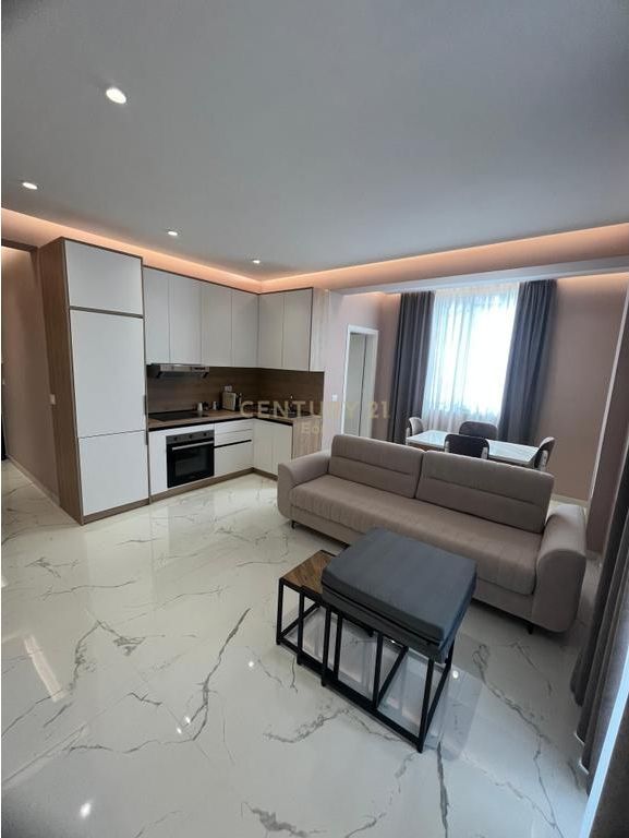Appartamento 2+1 In Affitto nel Centro Golem, Durrës !
