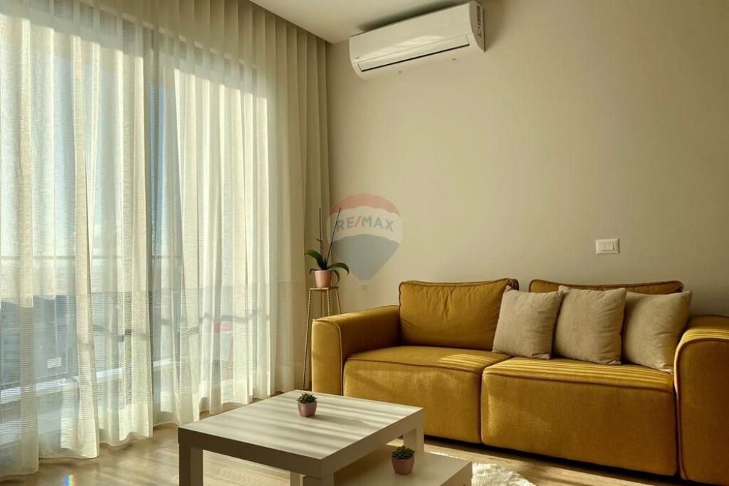 Jepet garsoniere me qira Arlis,Farmacia 10