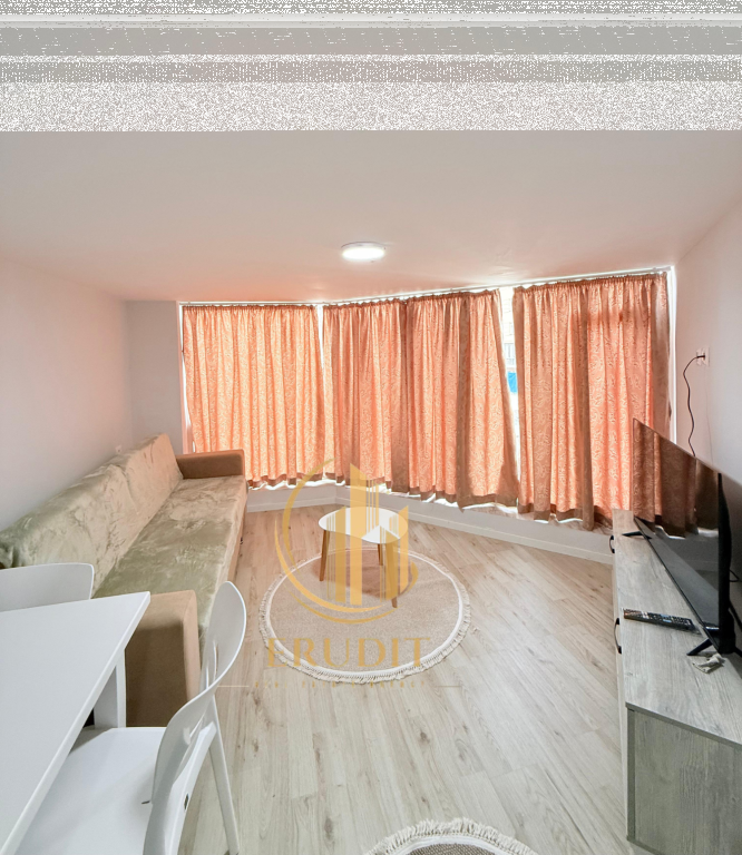 Jepen me qira 3 garsoniere në Vlorë (pranë stadiumit)