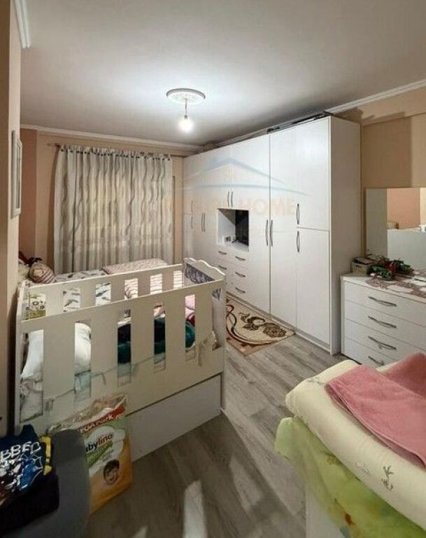 Shitet, Apartament 2+1+2, Liqeni i Thatë,Tiranë