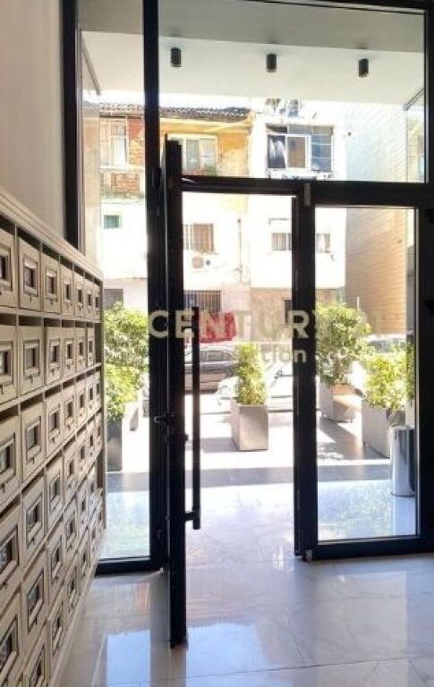 Apartament 1+1 me qera – 2 ballkone dhe pamje e hapur