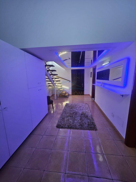 Shitje, Apartament 2+1, Yzberisht