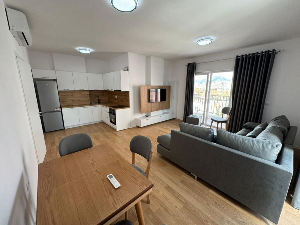 🔥 Apartament 2+1+2 me qira 📍 Te Zogu i Zi💶 75000 lek/muaj