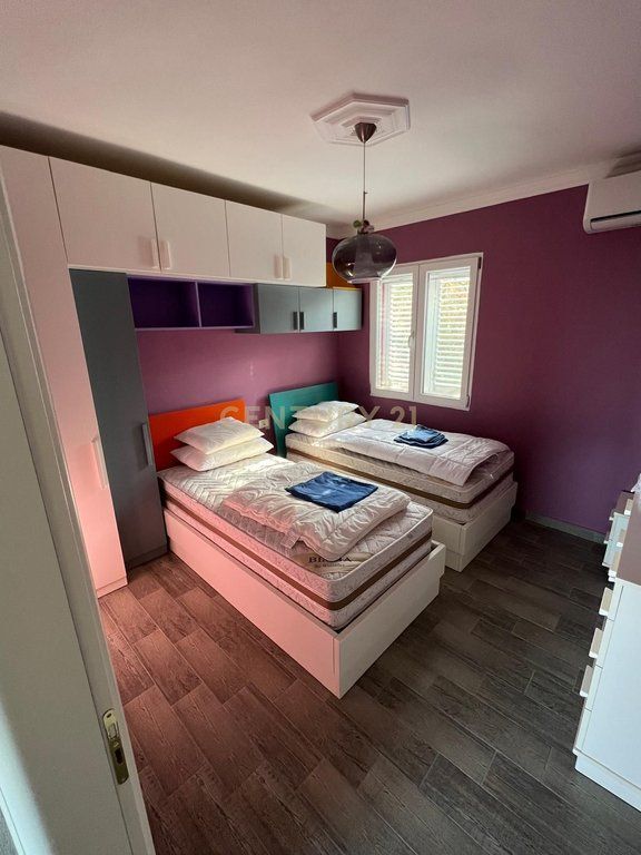 Appartamento 2+1+2 In Vendita a Mali i Robit, Durres