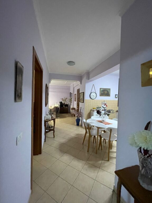 Apartment 2+1+2 for rent - near Garden Building, Kavajës Street