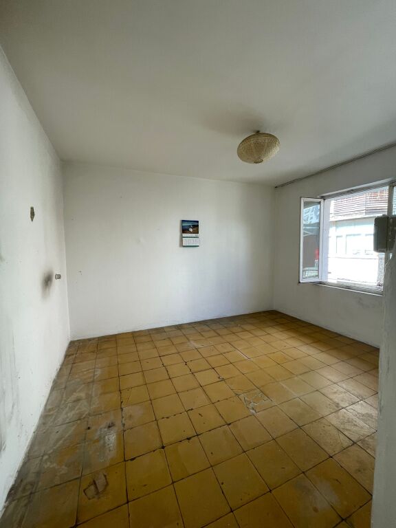 Appartamento 1+1+Cucina Separata in vendita - Via Ndre Mjeda