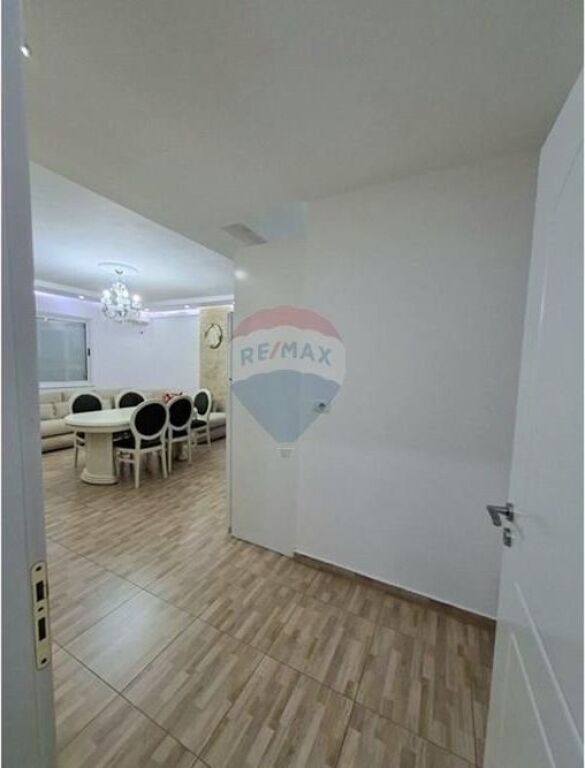 Appartamento 2+1+2 in Affitto ad Astir