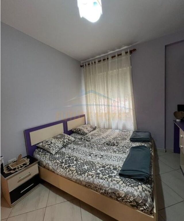 Shitet, Apartament 2+1+2+Post Parkimi, Unaza e Re, Tiranë
