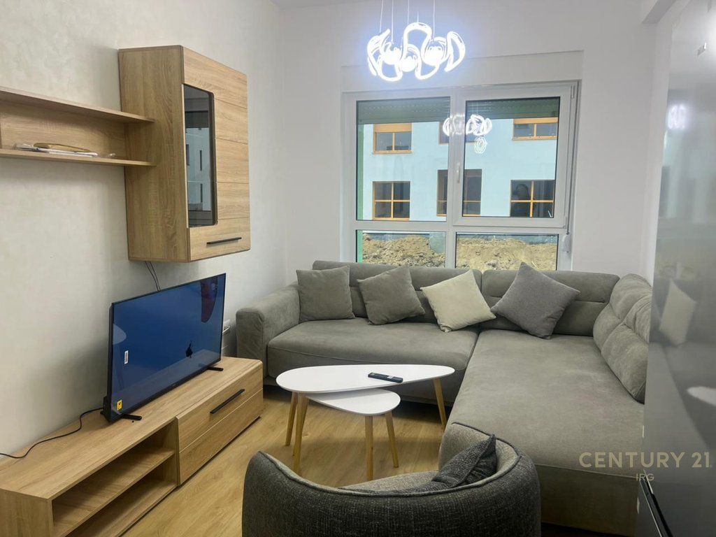 Apartament 1+1 në kompleksin Mangalem!