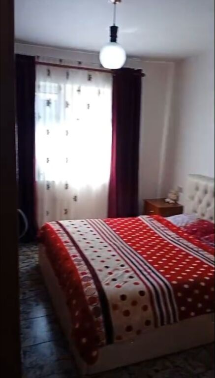 Apartament me qera
