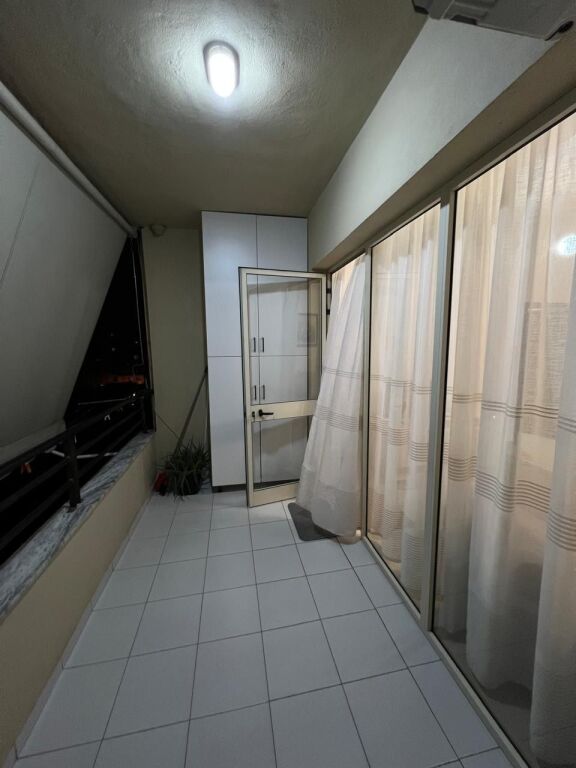 Appartamento 1+1+1 Balcone In Affitto