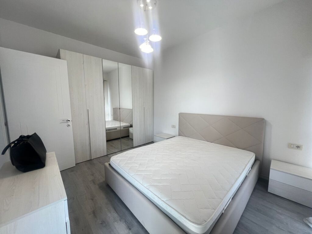 FOR RENT APARTMENT 2+1. 5 MAY STREET EMERALD