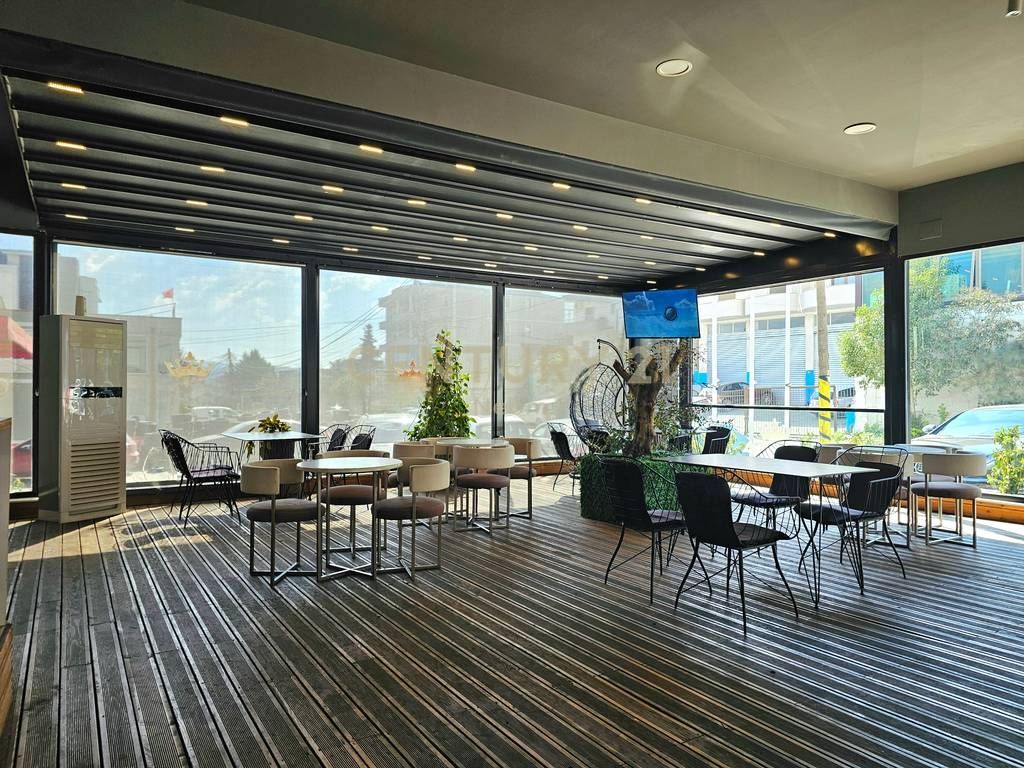 Multifunctional building for rent Sauku i Ri 13,000 € /Month Total Area 3200m2