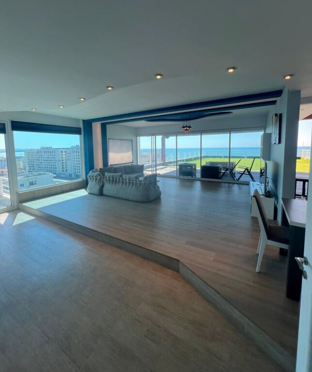 Opportunity/ Penthouse for Sale, Kavaja Rock