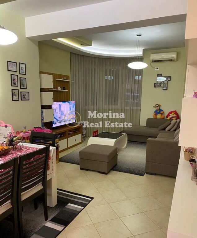 Qera | Apartament 2 + 1 | Fresku | 450 €/muaj