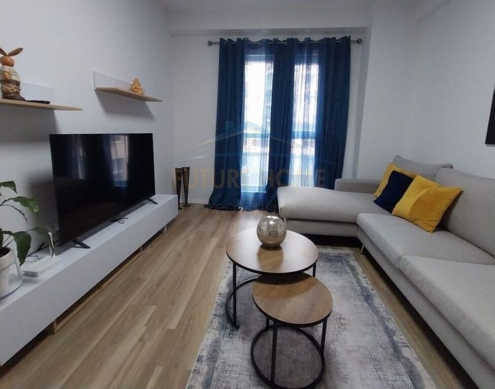 Affitto, Appartamento 1+1, Via Dritan Hoxha, Tirana.