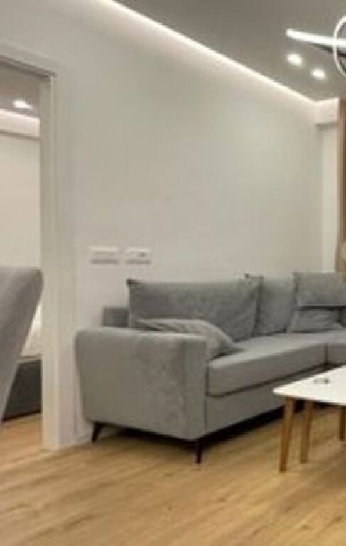 Apartament modern 1+1 me qera– komod dhe funksional