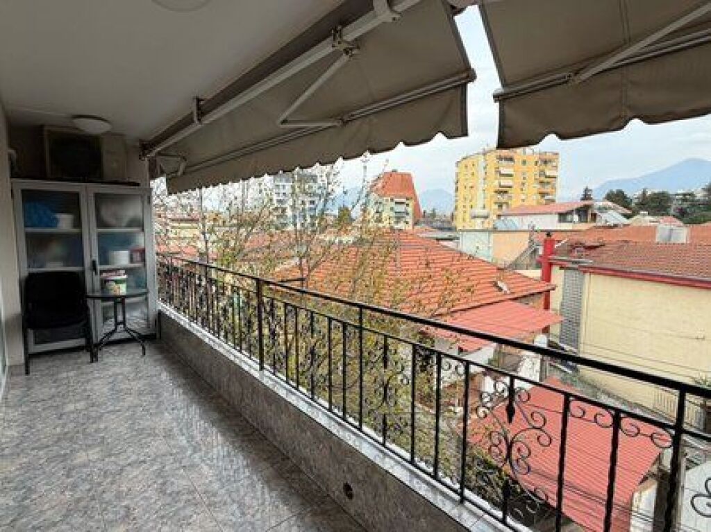 For sale, Apartment 2+1, 21 Dhjetori
