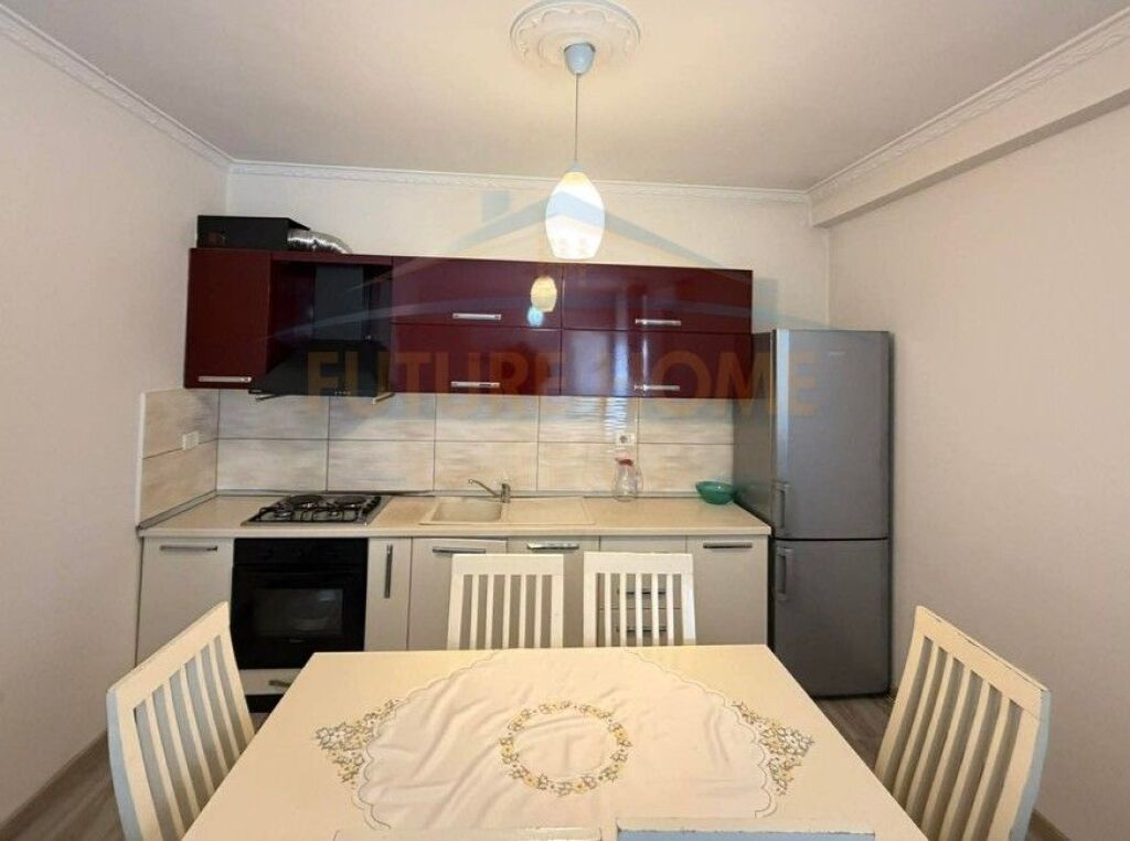 Shitet, Apartament 1+1, Unaza e Re