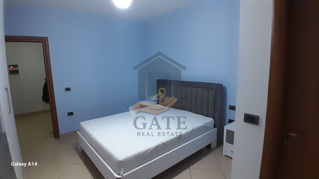 Jepet me qera, Apartament 2+1+2, pranë Kazazit, Durrës