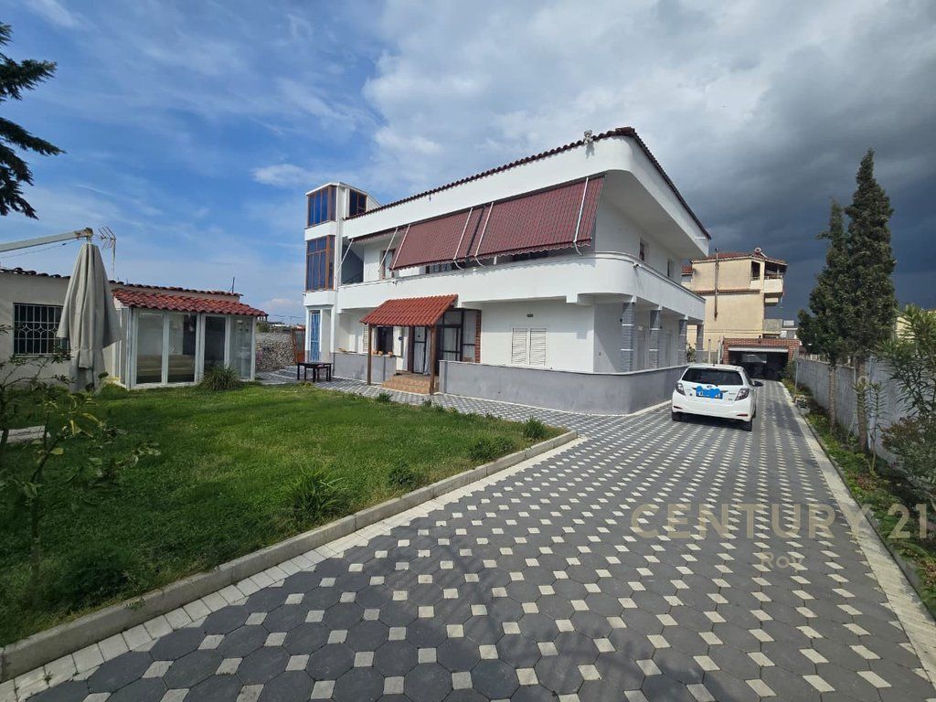 JEPET VILE 2 KATESHE PER QIRA NE SPITALLE , DURRES !!!