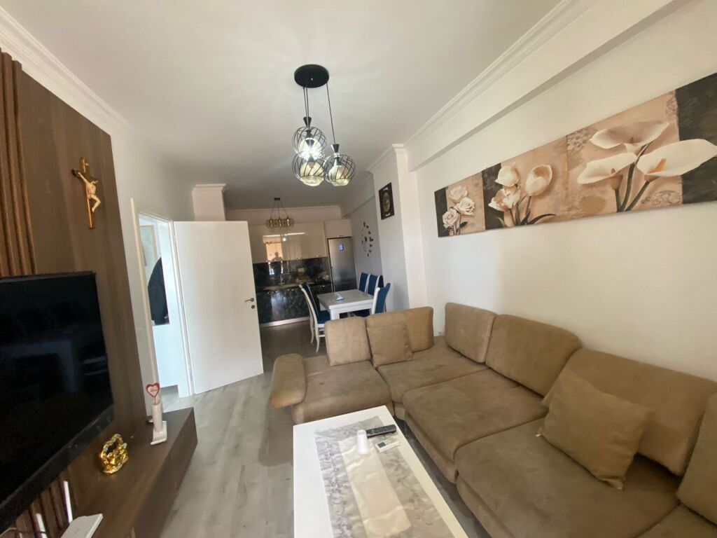 Apartament 2+1 per qira ne Astir !