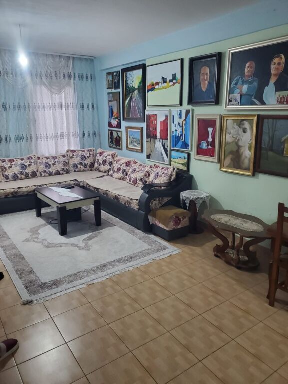 Apartament 2+1 ne shitje , Fresku