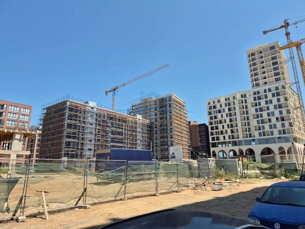 Shitet, Apartament 2+1, JORDAN MISJA