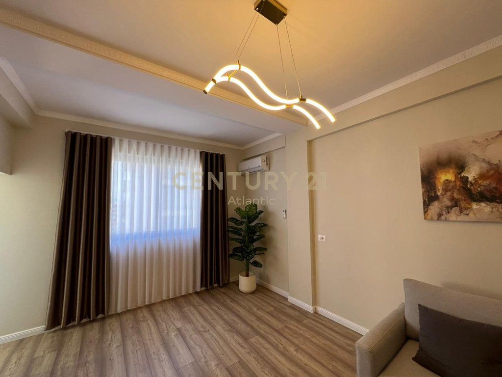 Vendiamo Appartamento 1+1 Spiaggia Durres !