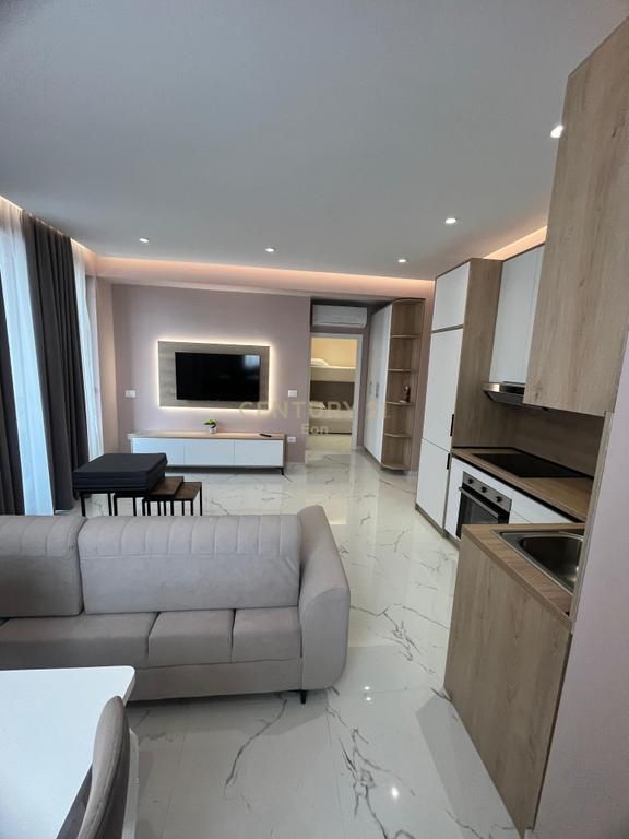 Appartamento 2+1 In Affitto nel Centro Golem, Durrës !