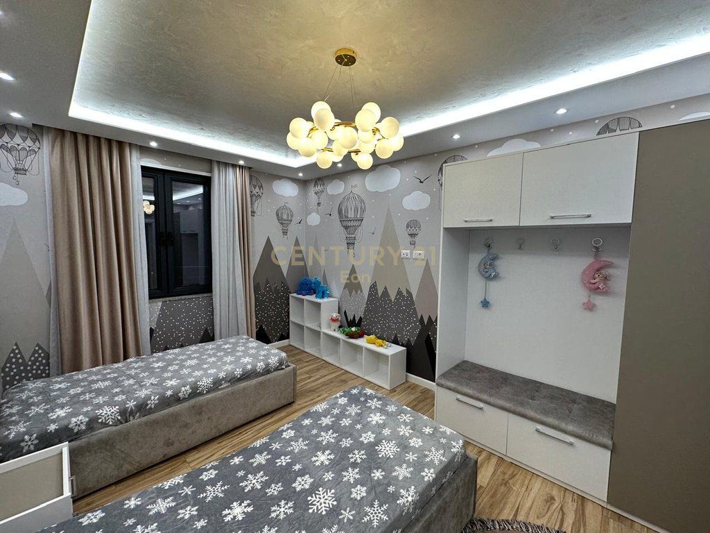 JAPIM ME QIRA APARTAMENT 2+1+2 NE VOLLGA TEK 27KATESHI !