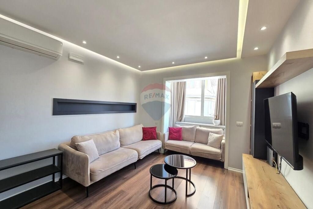 Apartament - Për Qira - Rruga Abdyl Frashëri, Tiranë