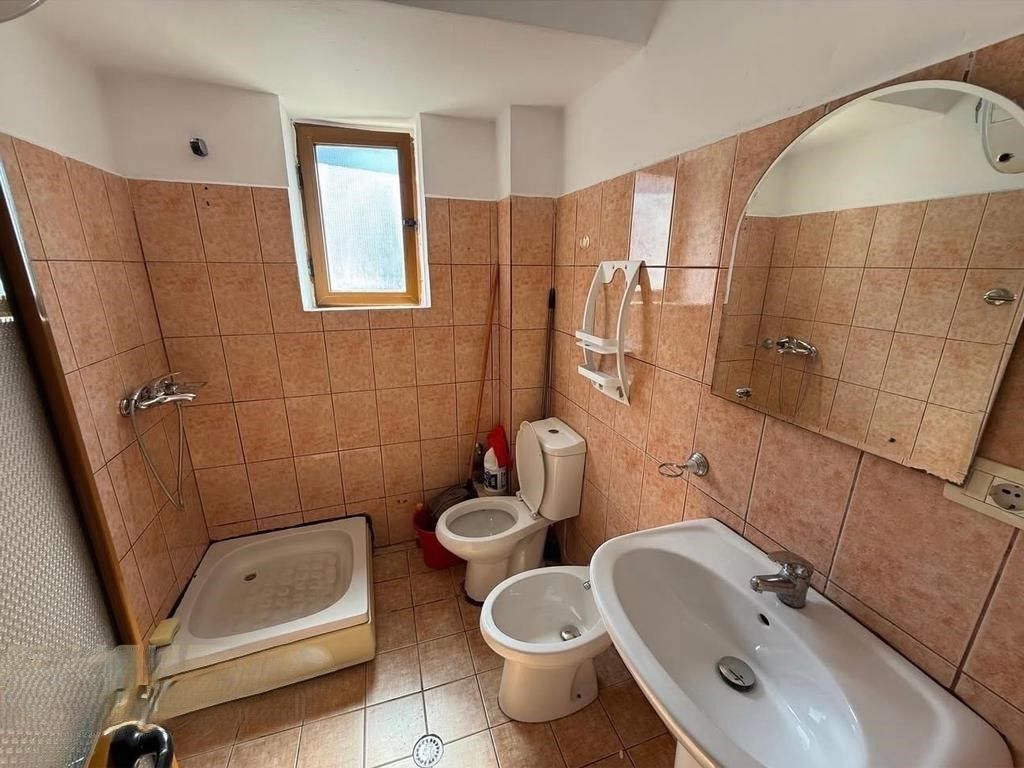 Apartment 1+1 for rent at Mine Peza Street