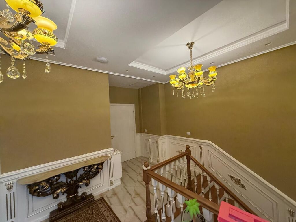 Vilë në shitje në Rolling Hills