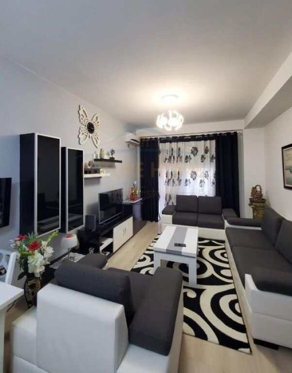 Affitto, Appartamento 1+1, Fresk, Tirana.