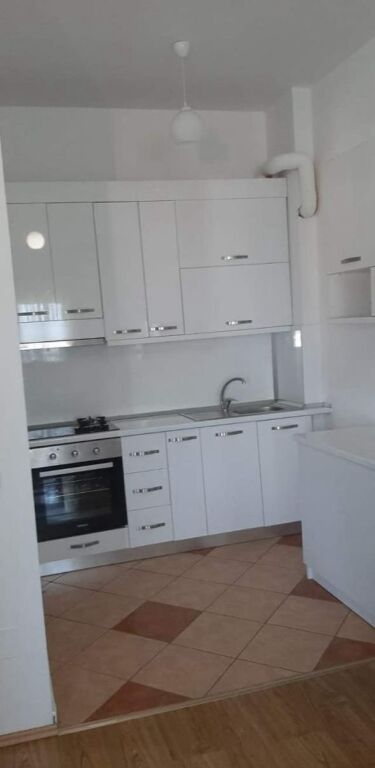 APARTAMENT 2+1 PER QERA TREKU ELEKTRIK