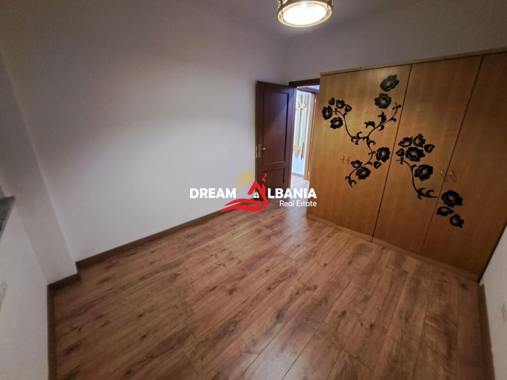 2+1 apartment for rent opposite the Delijorgji complex in Tirana (ID 42214609)