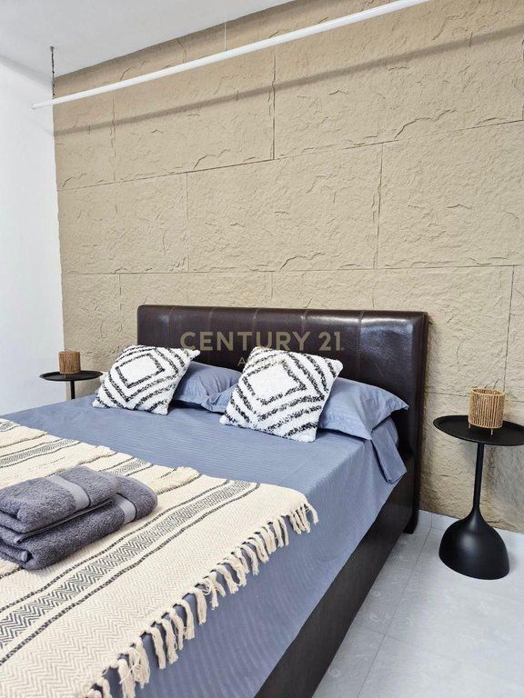 PENTHOUSE FOR SALE IN THE BEACH AREA