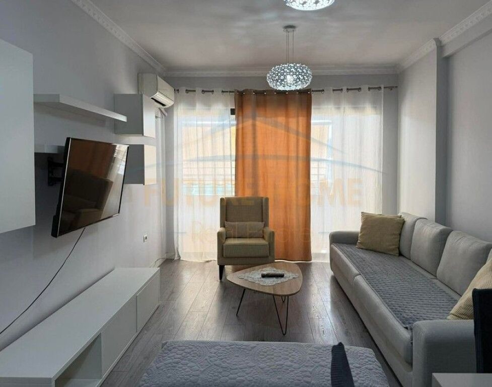 Affitto, Appartamento 2+1+2, Unaza e Re, Tirana.