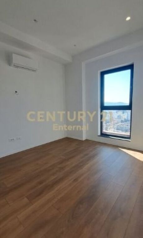 Office 2+1 for rent – premium environment with parking