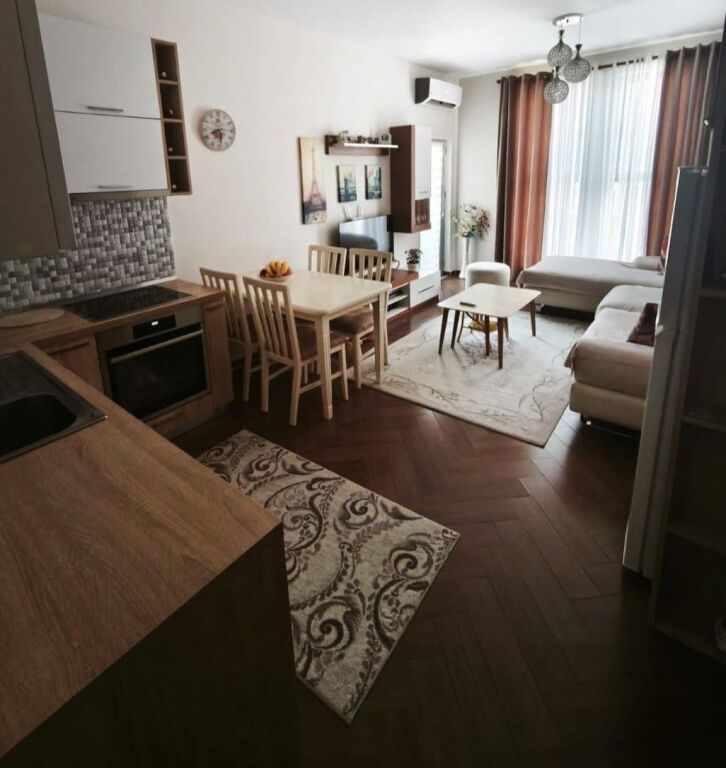 📌 Shitet Apartament 1+1 në Astir – Mundësi që vjen rrallë!