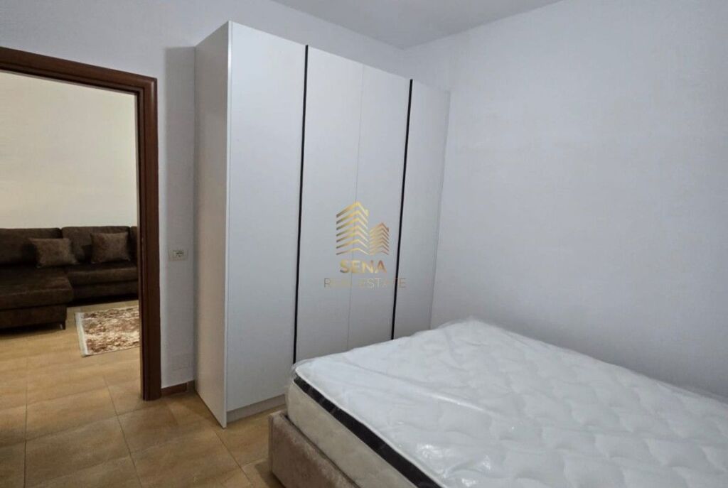 Qira, Apartament, 2+1+blk, Pallatet e Verdha – Kthesa e Kamzes, 45.000 Leke/Muaj