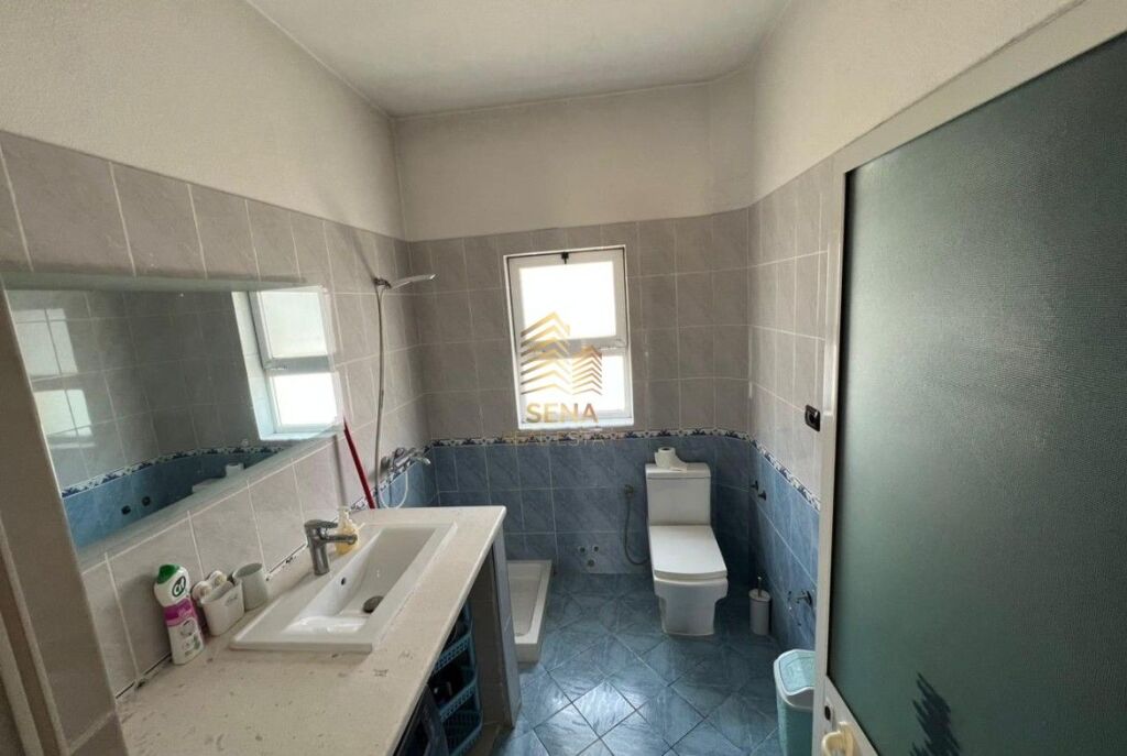 Affitto, Ingresso Privato, 2+1+balcone+Posto Auto, Yzberisht, 450 Euro/Mese