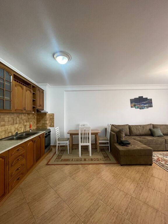 Apartment 2+1+2 for rent at the Commune of Paris