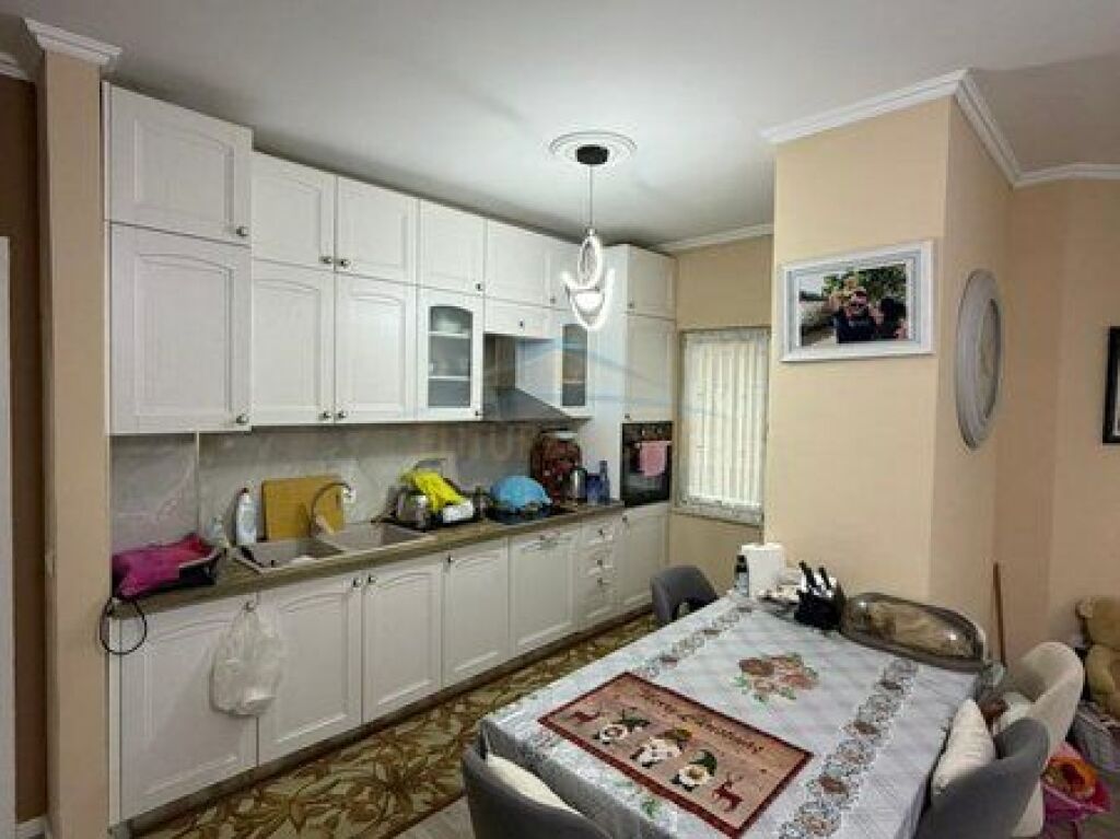 In vendita, Appartamento 2+1+2, Lago Secco, Tirana